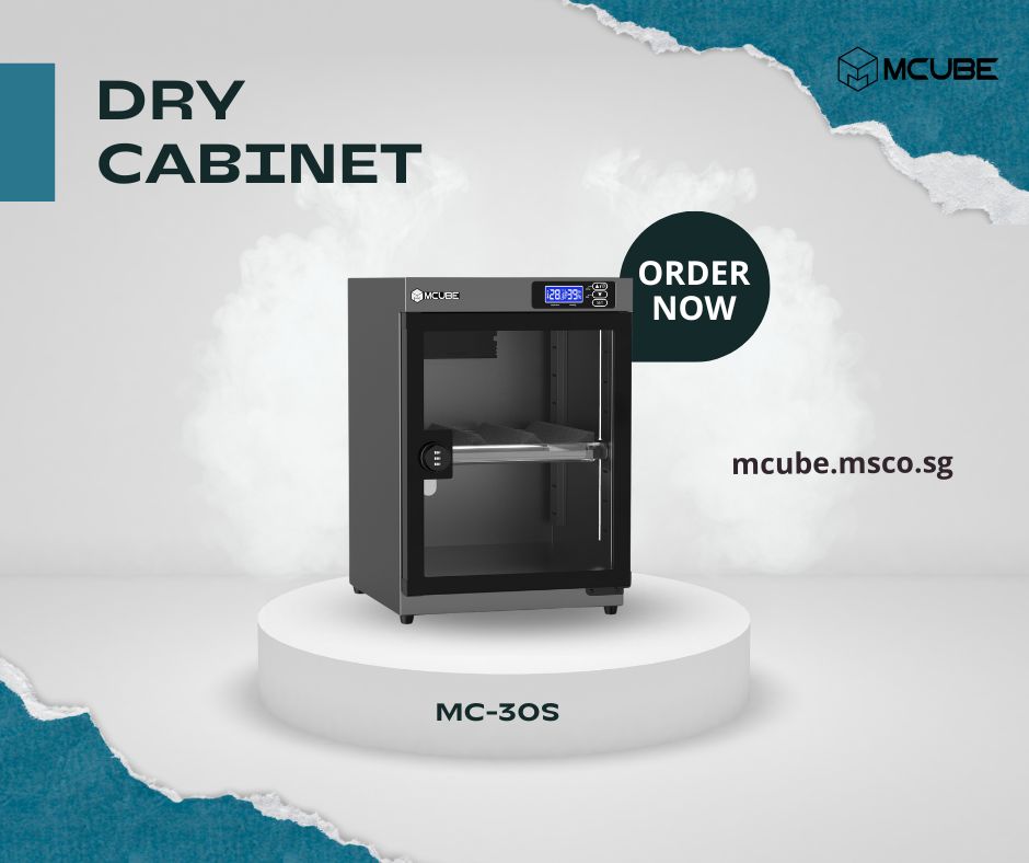 MCUBE 30L dry cabinet side view